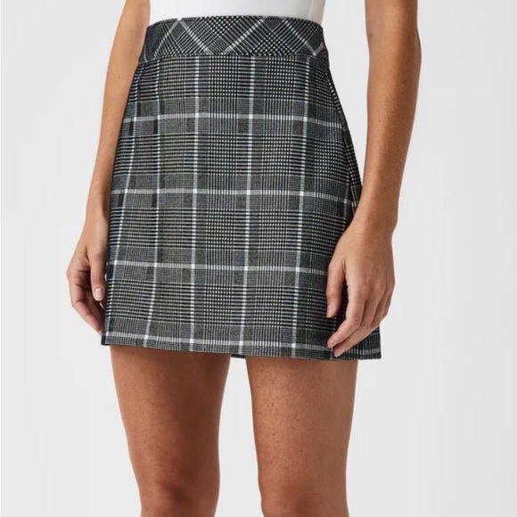 SPANX Classic Plaid Mini Skirt Built In Shorts Size 1X - Picture 2 of 9